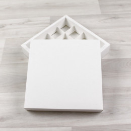 Коробка Арлекин 16 конфет, тзеленый