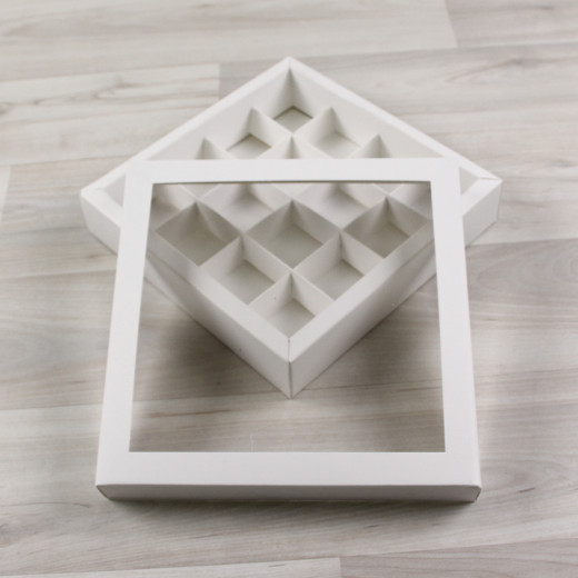 Коробка Гималия 16 конфет, белый