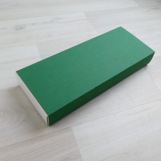 Коробка Этне 10 шубер новогодний зеленый