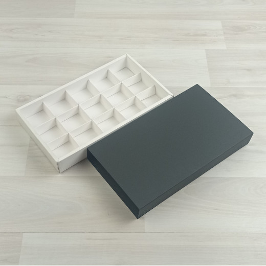 Коробка Этне 15 шубер черный