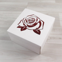 Коробка Атлас, белая, с рельефным тиснением 