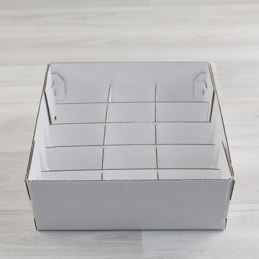 Коробка Бестла 4 с разделителями двухсторонний белый МГК (200х200х80мм)