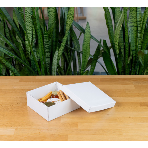 Коробка Бестла 4 двухсторонний белый МГК (200х200х80мм)