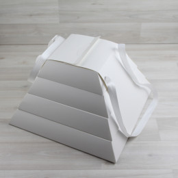 Коробка Пирамида белый, красный Купол