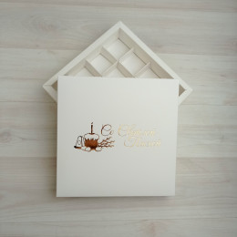 Коробка Элара 16 белый с тиснением 