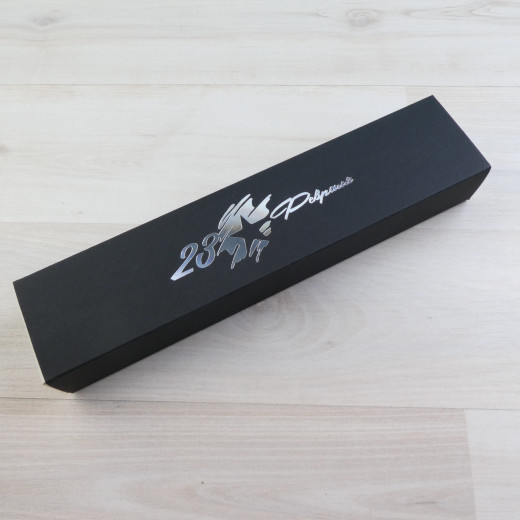 Коробка Этне 5 шубер черный с тиснение Звезда неон