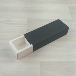 Коробка Этне 3 шубер черный