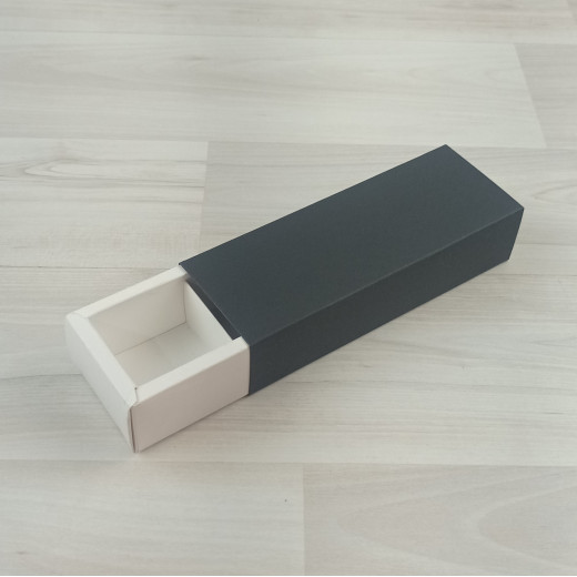 Коробка Этне 3 шубер черный