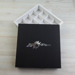 Коробка Паллена 16 черный с тиснением 