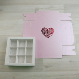 Коробка Паллена 9 розовый с тиснением "Сердце" красный