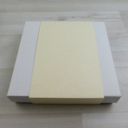 Шубер (чехол) на 16 конфет бежевый камень